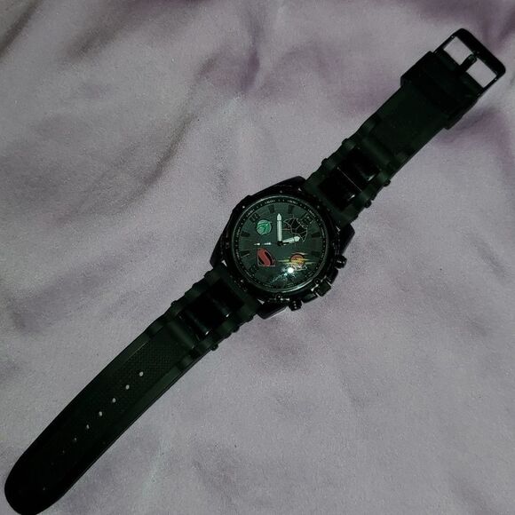 Justice League Watch by Accutime Large Black with 4 Superhero Logos Works Great - Picture 3 of 8